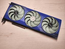 Первые тесты Intel Arc B580. Карта в среднем на уровне GeForce RTX 4060, но это пока не в играх