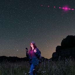 «Ваш телефон всегда будет на связи. Больше никаких мертвых зон!». Starlink и T-Mobile начинают тестирование спутниковой связи