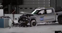 Toyota Tundra 2025 — один из самых безопасных пикапов в мире: внедорожнику присудили высшую награду Top Safety Pick+ от американского Страхового института дорожной безопасности