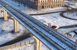 В Астане положили первые 500 метров рельсов на ЛРТ