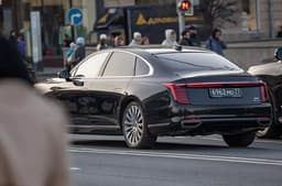 Минобороны России пересаживается с Toyota Camry на китайские Hongqi H9