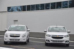 Chevrolet Cobalt получит новый интерьер от Cobalt 2, а затем и новый кузов: в Узбекистане проведут рестайлинг седана