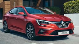 Новый седан Renault Megane продают в России по цене Toyota Camry. Но это не обычный Megane