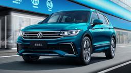 В России рухнула стоимость Volkswagen Tiguan L: популярный кроссовер подешевел на 450 тыс. рублей