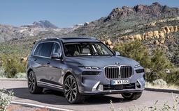 В Россию приехали новые партии BMW X7 и BMW X5 2024 года выпуска — с мощными моторами, гарантией и «без использования сомнительных схем растаможивания»