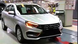 Чёрно-белое существование Lada Vesta NG подходит к концу. Машину красят в два цвета металлик