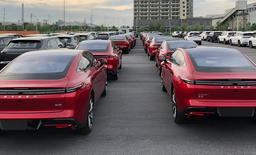 Представлен Chery Exeed Exlantix ES 2025 с пневмоподвеской, 800 В и дизайном от Пьера Луиджи Феррари