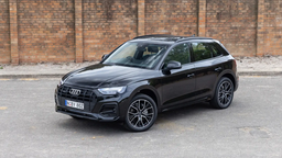 Премиальный немецкий кроссовер с 2-летней гарантией. Audi Q5 L с полным приводом доступен в Москве
