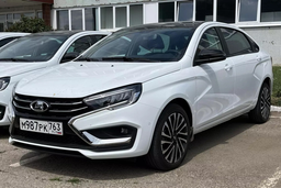 Спрос со стороны госсектора на Lada Aura высок, о чем заявил главред «За рулем»