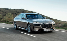 Бензиновые BMW 7 Series 2024 теперь можно купить в России