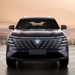 Предложение, от которого невозможно отказаться. Новейший Changan CS75 PLUS с «космическим» дизайном, «автоматом» Aisin и тремя экранами в салоне — всего за 17 тыс. долларов