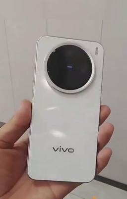 Vivo создаст идеальный компактный флагман? Vivo X200 Pro Mini получит экран 6,31 дюйма, мощную SoC Dimensity 9400, аккумулятор 5700 мАч и IP68
