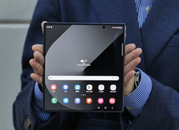 У нового Samsung Galaxy Z Fold Special Edition за 2000 долларов практически нет складки, как утверждает Ice Universe