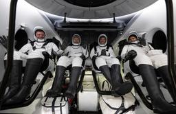 Астронавт NASA госпитализирован после возвращения на Землю в составе миссии Crew-8