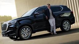 Рамный внедорожник Rexton возвращается в Россию с 5-летней гарантией и русифицированным меню. Представлен KGM Rexton