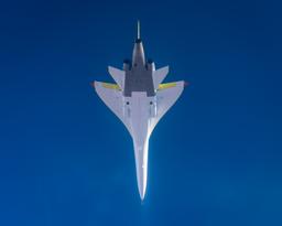 Ни Concorde, ни Ту-144 не были способны на такое: демонстратор XB-1 стал первым самолётом с углепластиковым планером, приблизившимся к сверхзвуковому барьеру