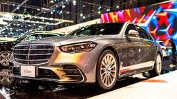 Легендарный Mercedes-Benz S-Class обновится в 2025 году. Новинка замечена в тестах