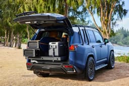 Представлен новый Lexus LX Surf