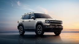 Кроссовер размером с Nissan X-Trail и полным приводом — от 18 тыс. долларов. Бензиновый Jetour T1 уже появился у дилеров