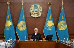 Токаев призвал изменить подход к обороту цифровых активов