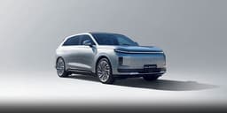 Li Auto и Zeekr, в сторону. Премиальные «китайцы» с официальной гарантией, адаптированные к нашей стране, едут в Россию