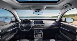 Ровный пол и багажник на 2000 л, новое освещение и свежий дизайн — всего за $21 000. Представлен Chery Tiggo 8 Kunpeng 2025
