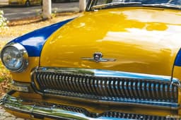 В России продают милицейскую «Волгу» времён СССР по цене нового Belgee X70 с «автоматом»