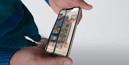 Стали известны цены на iPhone 16e в России