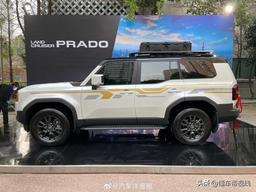 Toyota Land Cruiser Prado нового поколения с адаптивной подвеской во всей красе: появились подробности и много живых фото