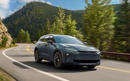 Новейшая Toyota на платформе Camry и RAV4 с расходом 6,5 л на 100 км. В России начали продавать Toyota Crown Signia