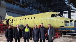 Отечественная замена устаревших советских самолётов Ан-24/26 и Як-40: В России собрали первый фюзеляж для пассажирского авиалайнера «Ладога» ТВРС-44
