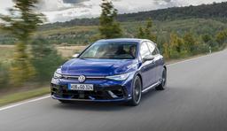 Представлены Volkswagen Golf GTI и Golf R 2025 (самый мощный серийный Golf в истории) с физическими кнопками вместо сенсорных