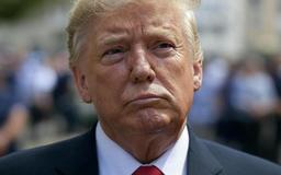 Apple удаляет нашумевший баг в iPhone, который заменяет слово «расист» на «Трамп»