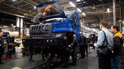 Замена легендарному ГАЗ-66: стартовало производство обновленного «Урала-80», он получил 238-сильный мотор и полный привод