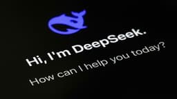 DeepSeek покоряет рынок ИИ: 110 миллионов загрузок за месяц без рекламы