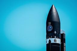 Rocket Lab заключила контракт на запуск четырёх спутников для японской компании iQPS