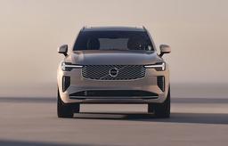 Volvo XC90 2026 вышел на рынок в Китае: от 450 тыс. юаней (5 млн рублей)