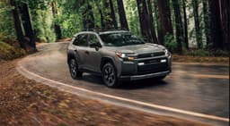 Toyota обновила рекорд продаж за девять месяцев — более 8 миллионов машин, в России продажи выросли на четверть