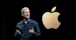 Тим Кук не уйдёт с поста главы Apple как минимум пока Дональд Трамп остаётся президентом США. Об этом заявил журналист и инсайдер Марк Гурман