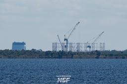 Здесь планируют собирать тысячу Starship в год. Строительство «одного из крупнейших сооружений в мире» показали на новом фото