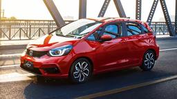 В России начали принимать заказы на Honda Life — от 1,99 млн рублей