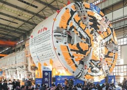 В Китае построили тоннелепроходческий комплекс «Чжэнсяньхао» для крупнейшего в мире мегапроекта «Два озера» в Ухане