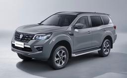 Мощная платформа от Nissan Navara, 2,0-литровый мотор Mitsubishi и 8-ступенчатый «автомат» ZF — всего 3,1 млн рублей. Oting «Паладин» и Palasso сильно подешевели в России