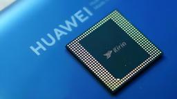 Пока очень далеко от обещаний Huawei. Новейшая SoC Kirin 9030 в первом тесте не лучше Kirin 9020 и в разы хуже конкурентов