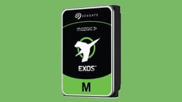 У Seagate уже есть прототип пластины, чтобы создать HDD объёмом 55 ТБ. Пластина с HAMR имеет ёмкость 6,9 ТБ