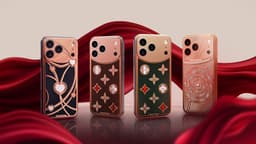 В стиле ёлочки и не только: в России представили новогодние iPhone 17
