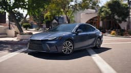 Toyota меняет правила игры: цикл жизни моделей растянется до девяти лет