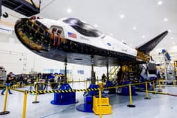 После десятилетия разработок и испытаний крылатый корабль Dream Chaser готов к первому полёту