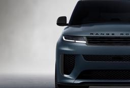 Продажи Land Rover в России в 2025 году выросли на 24%, почти половина продаж — дорогущий Range Rover