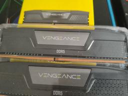 Мошенники маскируют DDR4 под DDR5: новый случай подмены оперативной памяти